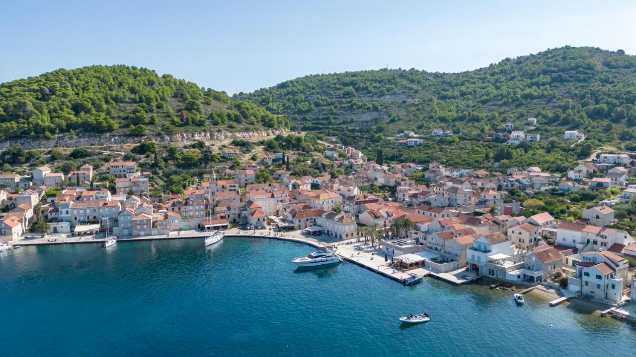 Hotel San Giorgio Vis Exteriér fotografie